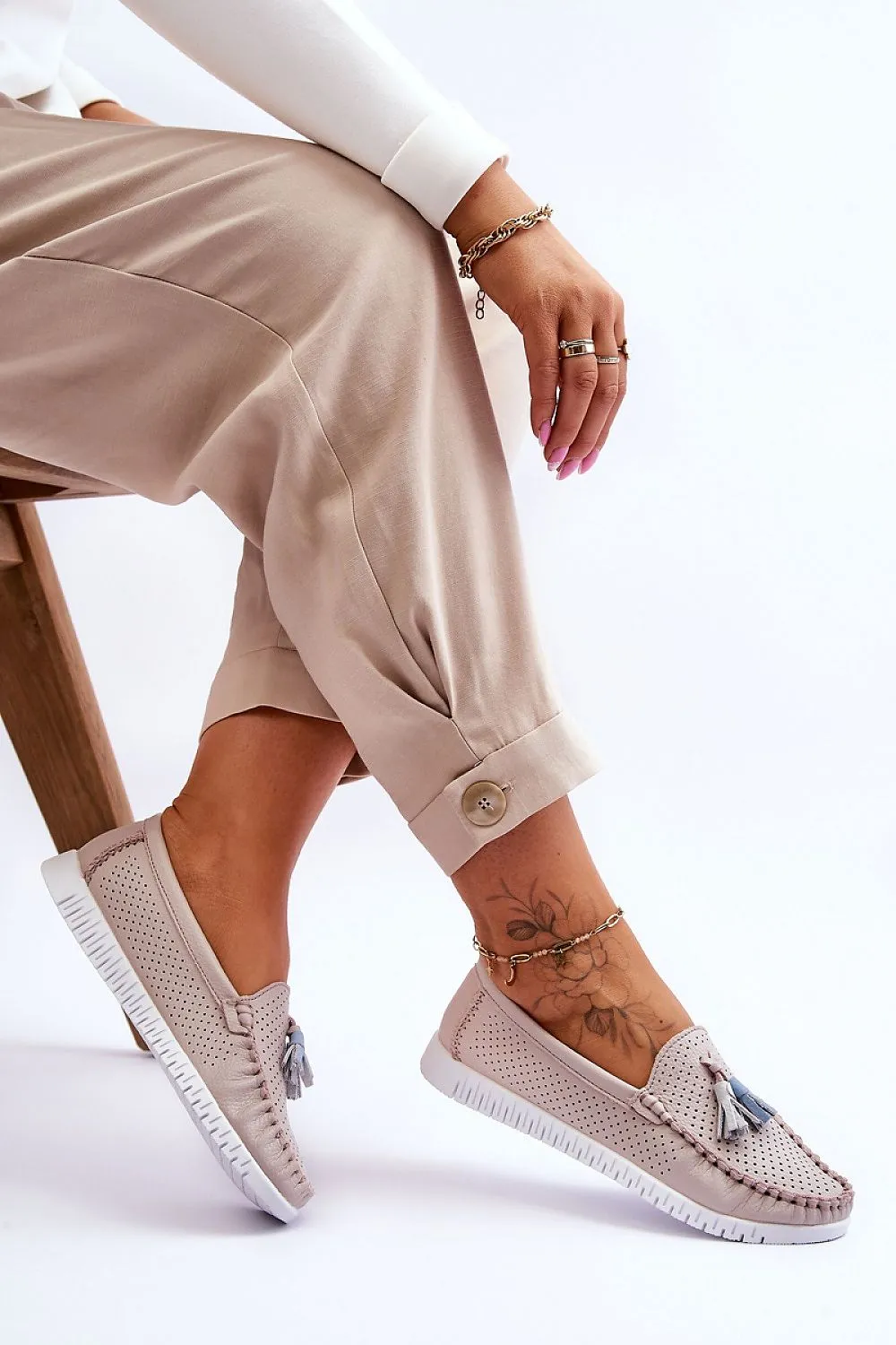 Moccasins Step in style (180118)
