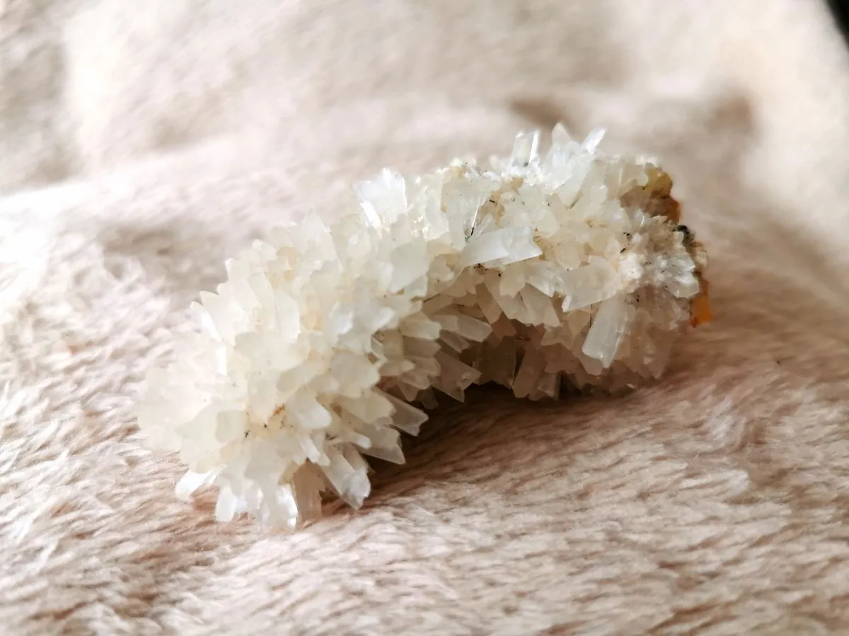 Quartz Cristal de Roche Blanc - Pierre minéral naturel brut 